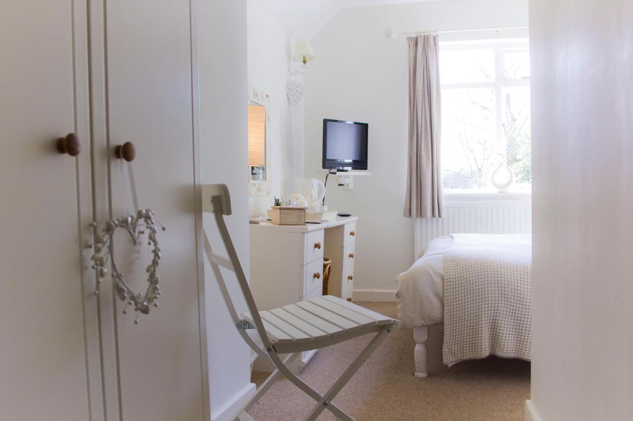 Ty Mawr Hotel Llanbedr  Room photo